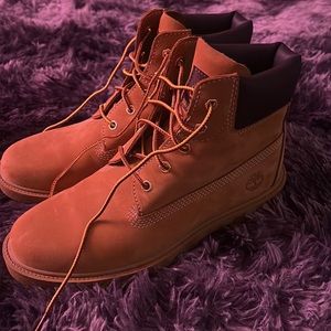 Timberlands. Size 5.5